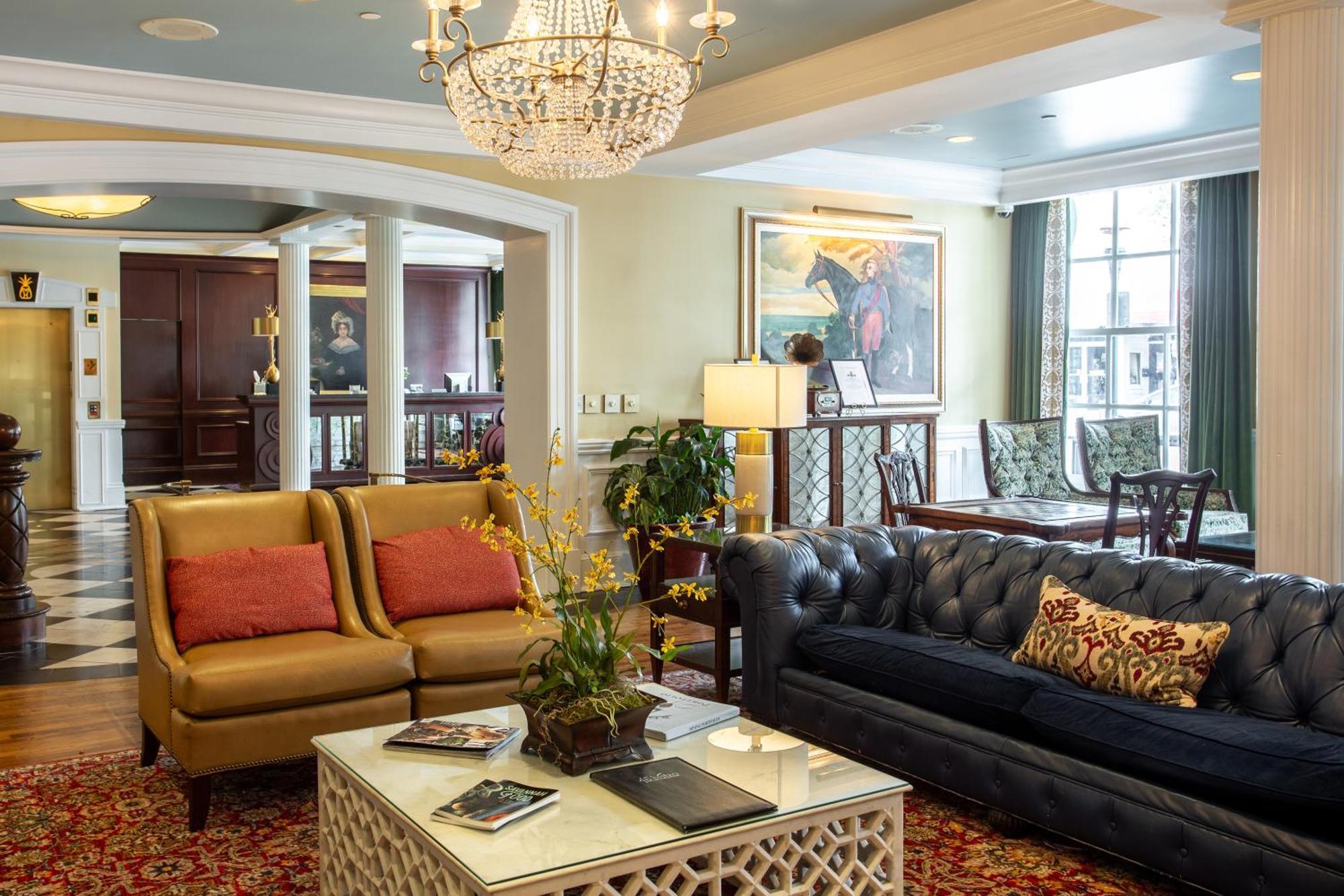 The Marshall House, Historic Inns Of Savannah Collection Экстерьер фото
