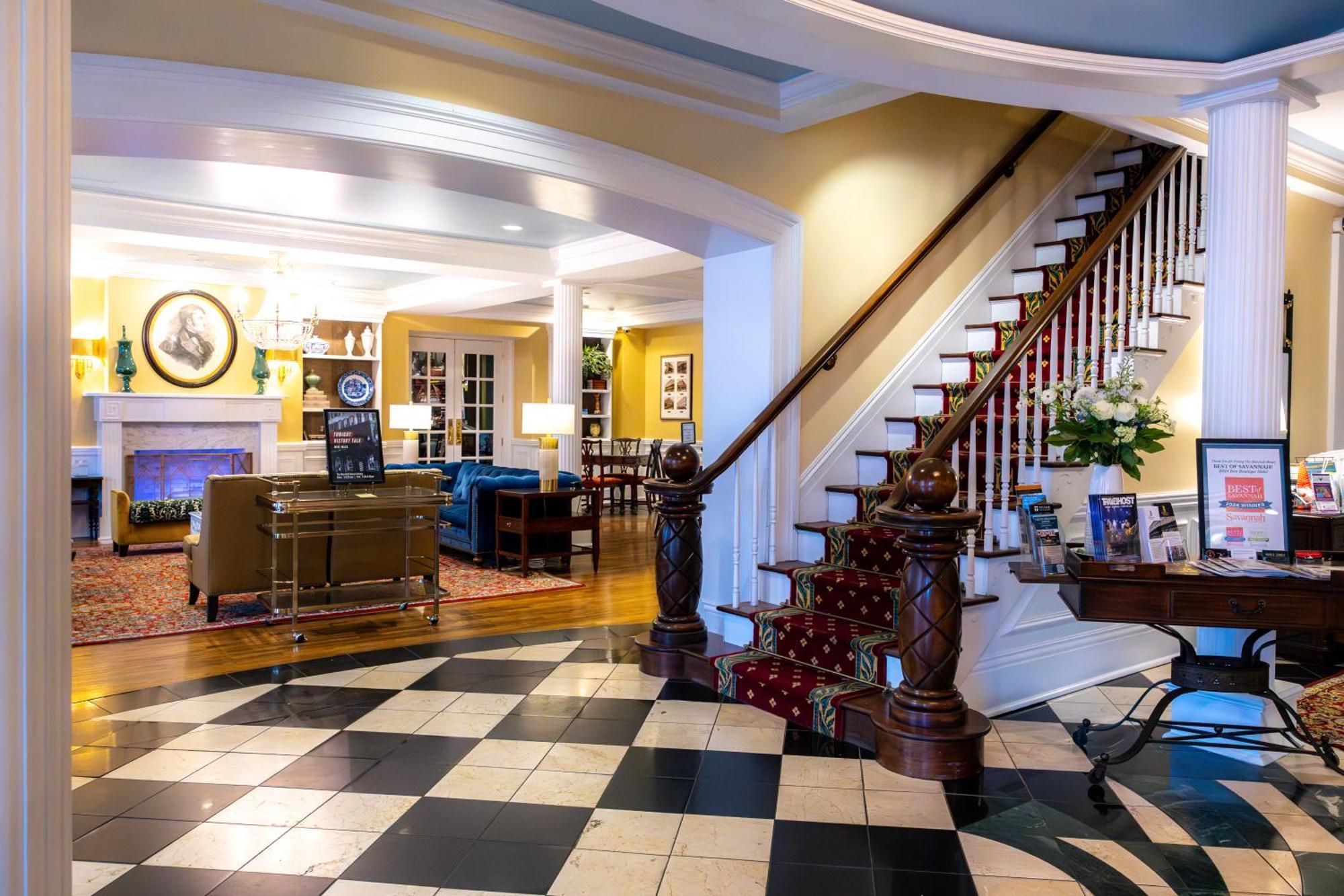 The Marshall House, Historic Inns Of Savannah Collection Экстерьер фото